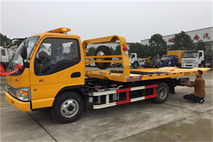 永嘉哪里有拖车服务